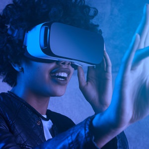 4. The INDIs Film Festival presents… Light and Dark VR Cinema